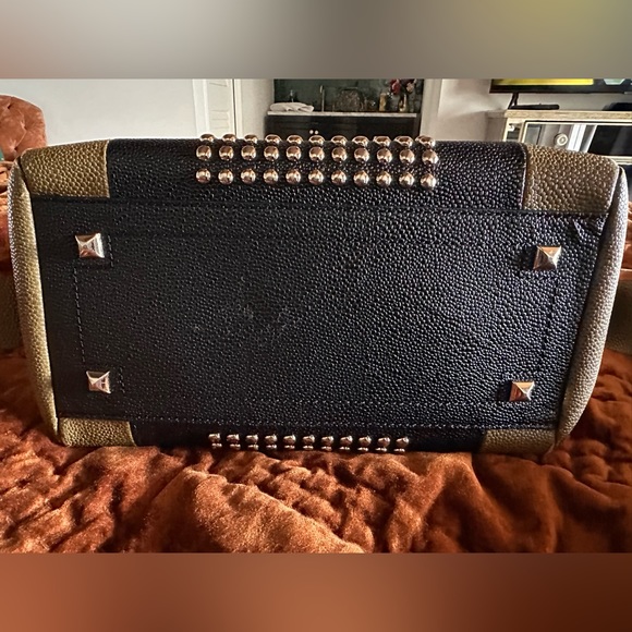 Henri Bendel Carlyle Bag- Army Green/Black Pebbled Leather and Gold Studs - Picture 7 of 9